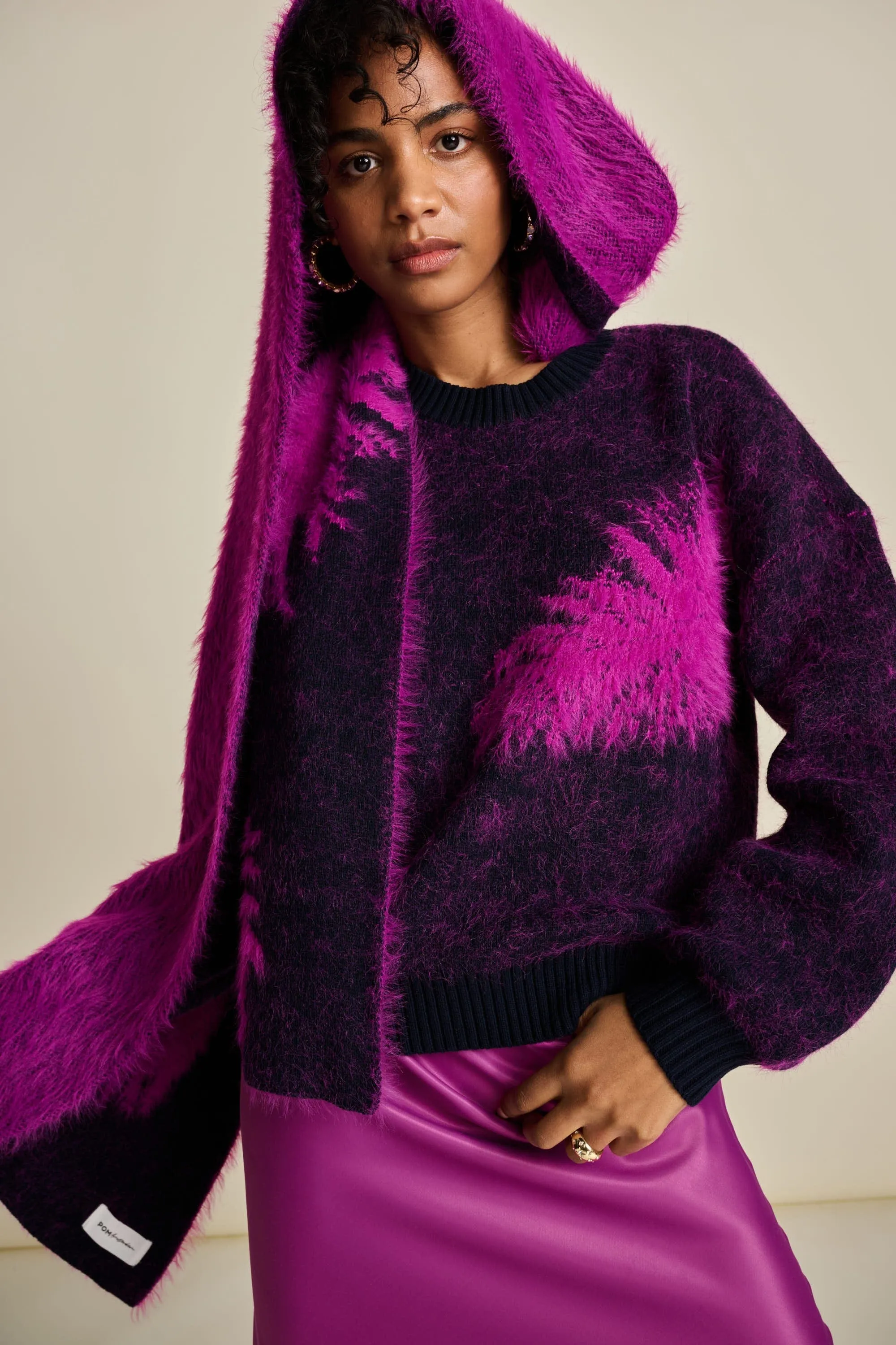SHAWL - Feathers Midnight Blue